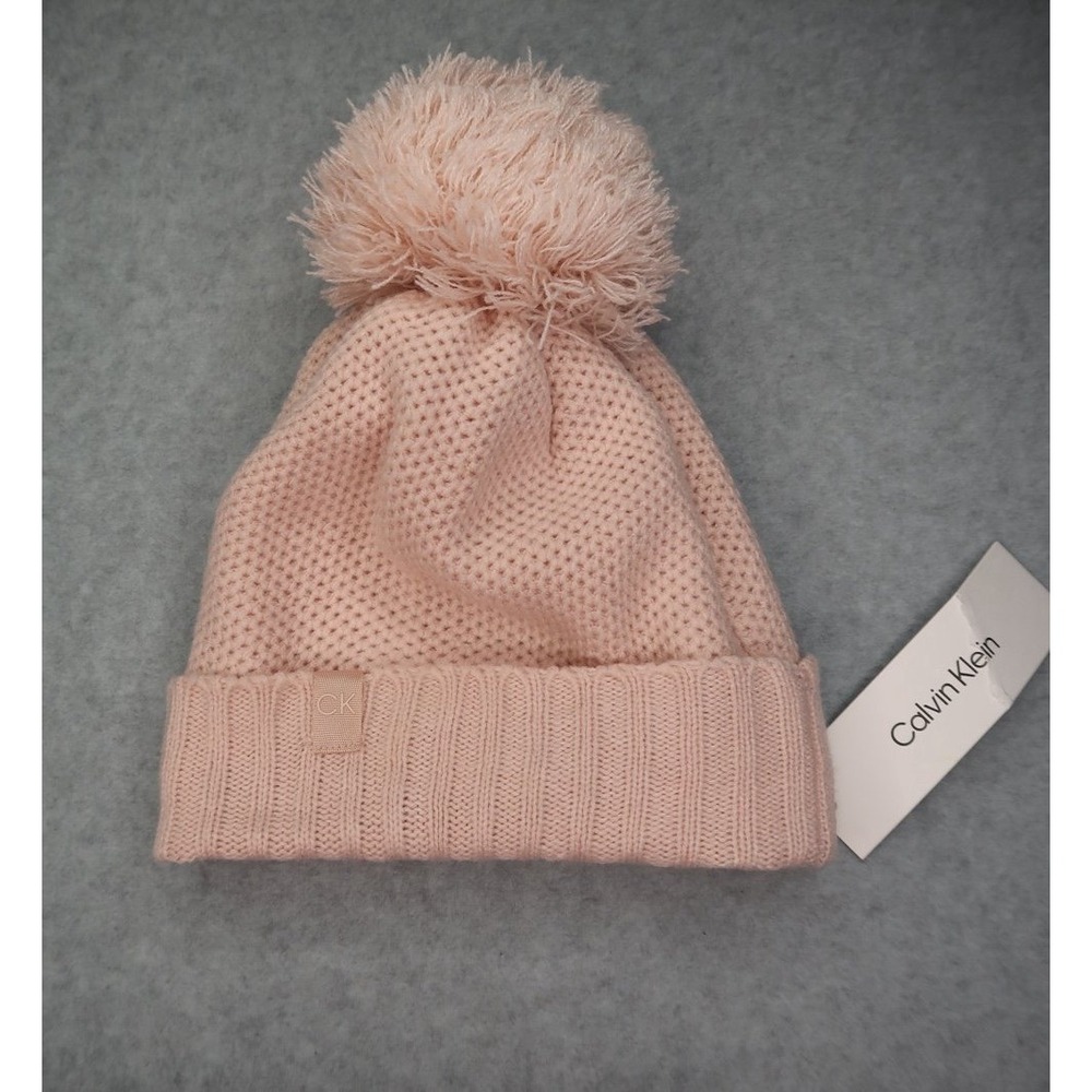 Calvin Klein Blush Knit Pom Pom Beanie Hat One Size NWT Soft Winter Cozy Chic OS